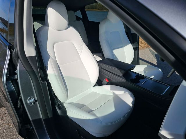 2024 Tesla Model Y Performance | North Little Rock, AR | EVolve Auto 2024 Tesla Model Y Performance | North Little Rock, AR | EVolve Auto