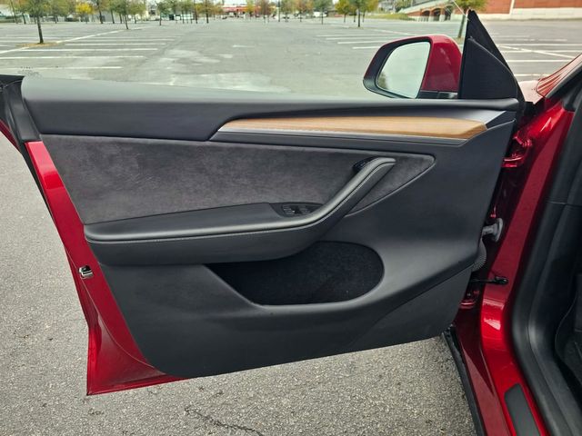 2024 Tesla Model Y Long Range | North Little Rock, AR | EVolve Auto 2024 Tesla Model Y Long Range | North Little Rock, AR | EVolve Auto