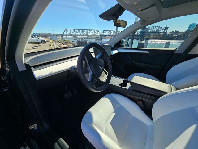 2024 Tesla Model Y Long Range | North Little Rock, AR | EVolve Auto 2024 Tesla Model Y Long Range | North Little Rock, AR | EVolve Auto