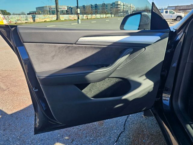 2024 Tesla Model Y Long Range | North Little Rock, AR | EVolve Auto 2024 Tesla Model Y Long Range | North Little Rock, AR | EVolve Auto