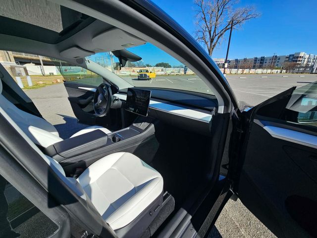 2024 Tesla Model Y Long Range | North Little Rock, AR | EVolve Auto 2024 Tesla Model Y Long Range | North Little Rock, AR | EVolve Auto