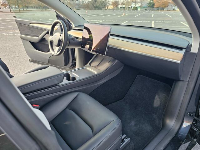 2024 Tesla Model Y Long Range | North Little Rock, AR | EVolve Auto 2024 Tesla Model Y Long Range | North Little Rock, AR | EVolve Auto