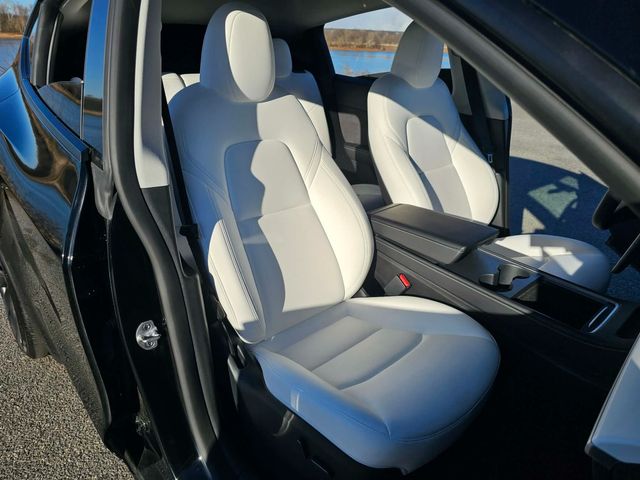 2024 Tesla Model Y Performance | North Little Rock, AR | EVolve Auto