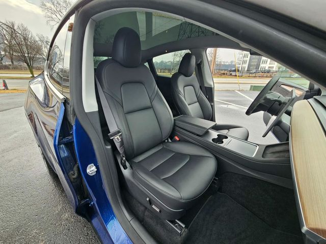 2024 Tesla Model Y Long Range | North Little Rock, AR | EVolve Auto 2024 Tesla Model Y Long Range | North Little Rock, AR | EVolve Auto