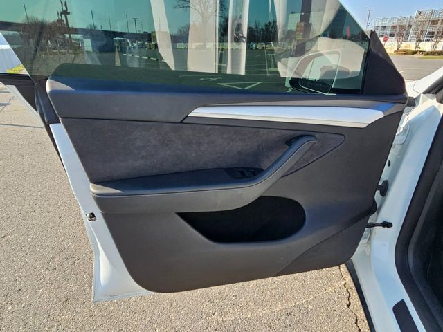 2024 Tesla Model Y Long Range | North Little Rock, AR | EVolve Auto 2024 Tesla Model Y Long Range | North Little Rock, AR | EVolve Auto