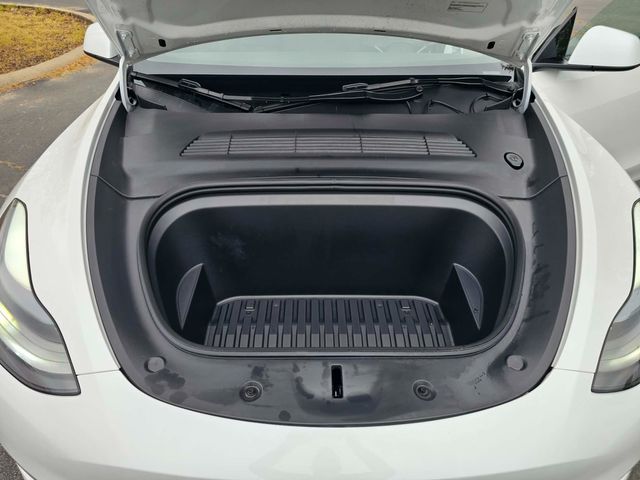 2024 Tesla Model Y Long Range | North Little Rock, AR | EVolve Auto 2024 Tesla Model Y Long Range | North Little Rock, AR | EVolve Auto