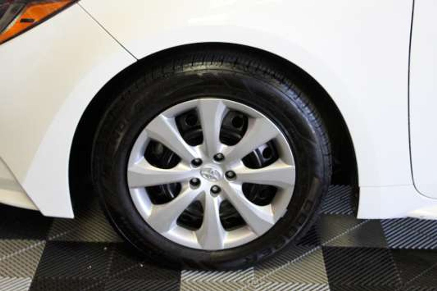 2024 Toyota Corolla LE [040] Ice Cap at Mossy Motors