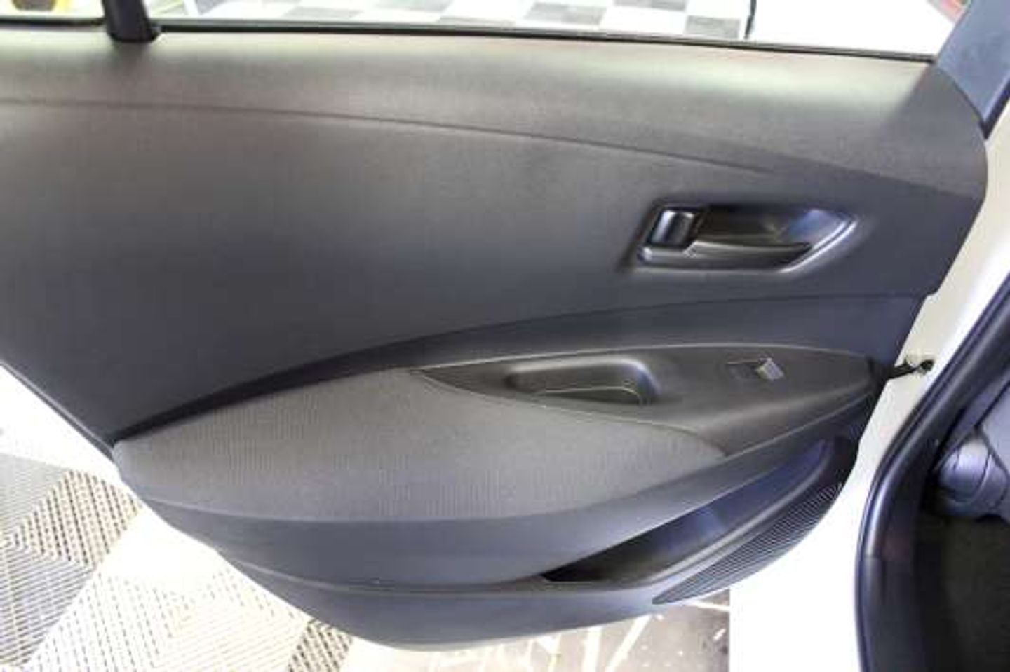 2024 Toyota Corolla LE [040] Ice Cap at Mossy Motors