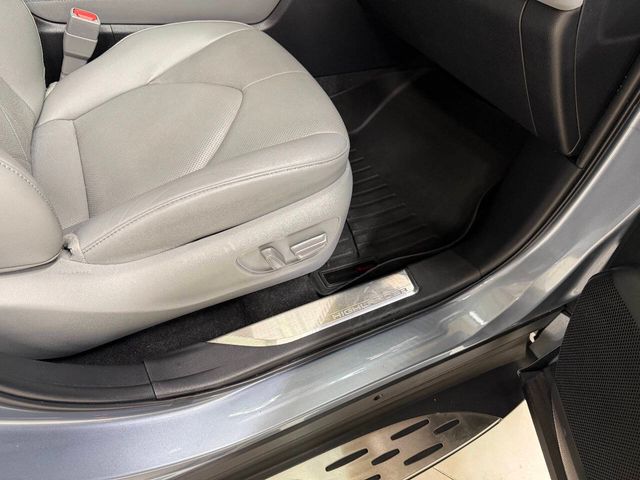 2024 Toyota Highlander Platinum 4dr SUV | Houston, TX | Houston Auto Credit