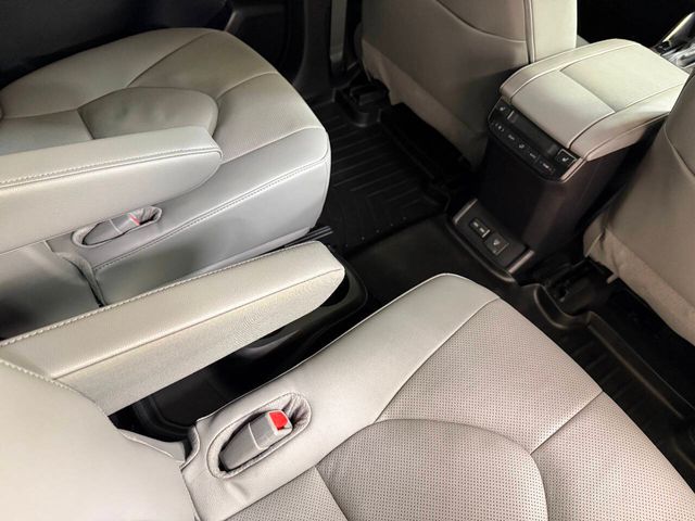 2024 Toyota Highlander Platinum 4dr SUV | Houston, TX | Houston Auto Credit