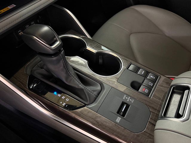 2024 Toyota Highlander Platinum 4dr SUV | Houston, TX | Houston Auto Credit