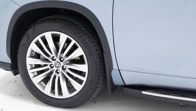 2024 Toyota Highlander Platinum 4dr SUV | Houston, TX | Houston Auto Credit
