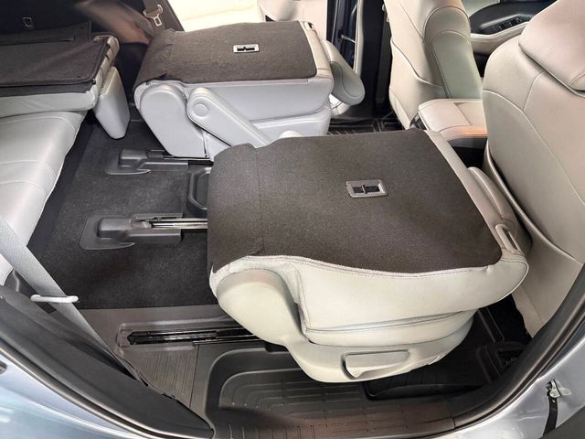 2024 Toyota Highlander Platinum 4dr SUV | Houston, TX | Houston Auto Credit 2024 Toyota Highlander Platinum 4dr SUV | Houston, TX | Houston Auto Credit