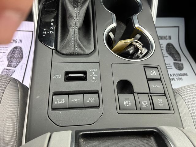 2024 Toyota Highlander LE | Ontario, OH | New Haven Auto Sales 2024 Toyota Highlander LE | Ontario, OH | New Haven Auto Sales