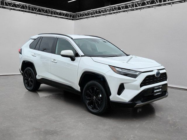 2024 Toyota RAV4 Hybrid SE
