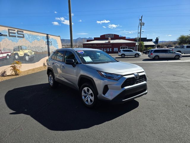 2024 Toyota RAV4 LE 2024 Toyota RAV4 LE