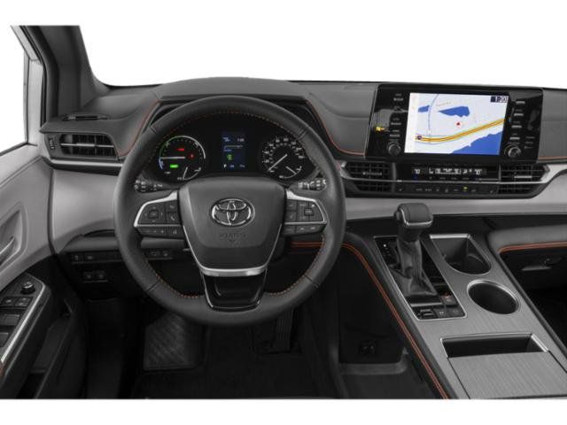 2024 Toyota Sienna XSE Premium 3rd row