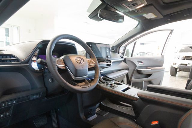 2024 Toyota Sienna XSE Premium 3rd row