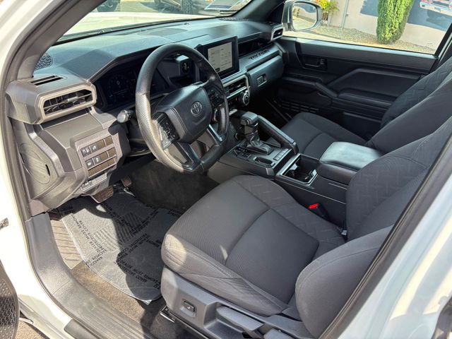2024 Toyota Tacoma SR 2024 Toyota Tacoma SR