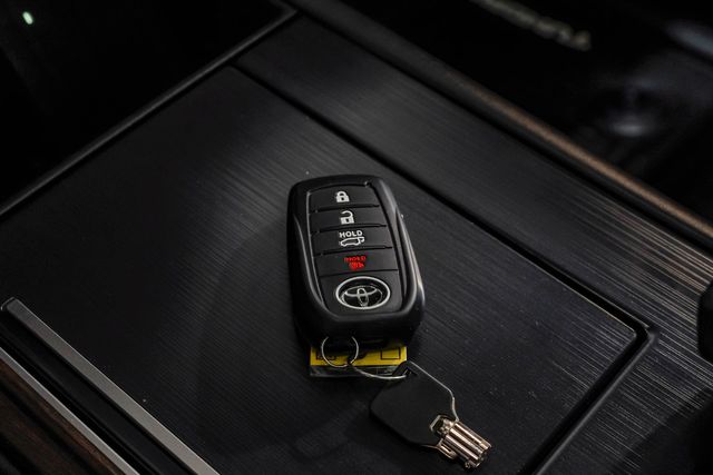 2024 Toyota Tundra Platinum HV | Dallas, TX | East Dallas Diesel 2024 Toyota Tundra Platinum HV | Dallas, TX | East Dallas Diesel