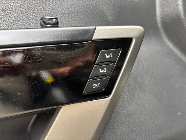 2024 Toyota Tundra Limited | San Antonio, TX | Clear Choice Automotive South