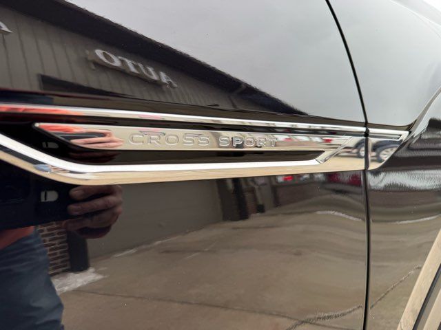 2024 Volkswagen Atlas Cross Sport SE 4Motion | Gifford, IL | Trav's Automotive 2024 Volkswagen Atlas Cross Sport SE 4Motion | Gifford, IL | Trav's Automotive