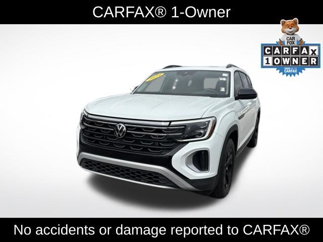 2024 Volkswagen Atlas Peak Edition SE 4Motion