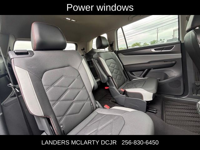 2024 Volkswagen Atlas Peak Edition SE 4Motion