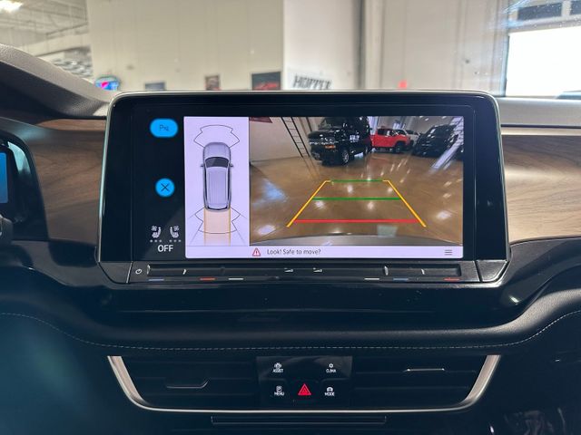 2024 Volkswagen Atlas 2.0T SE w/Technology | Irving, Texas | Hopper Motorplex 2024 Volkswagen Atlas 2.0T SE w/Technology | Irving, Texas | Hopper Motorplex