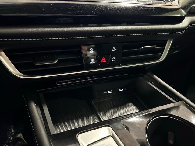 2024 Volkswagen Atlas 2.0T SE w/Technology | Irving, Texas | Hopper Motorplex 2024 Volkswagen Atlas 2.0T SE w/Technology | Irving, Texas | Hopper Motorplex