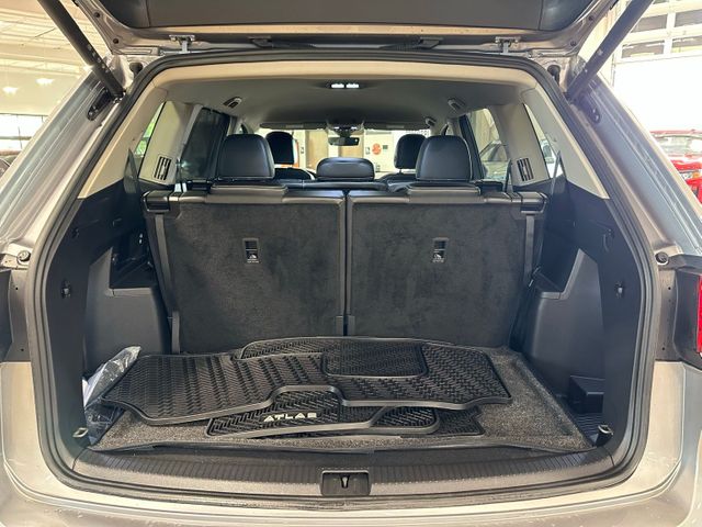 2024 Volkswagen Atlas 2.0T SE w/Technology | Irving, Texas | Hopper Motorplex 2024 Volkswagen Atlas 2.0T SE w/Technology | Irving, Texas | Hopper Motorplex