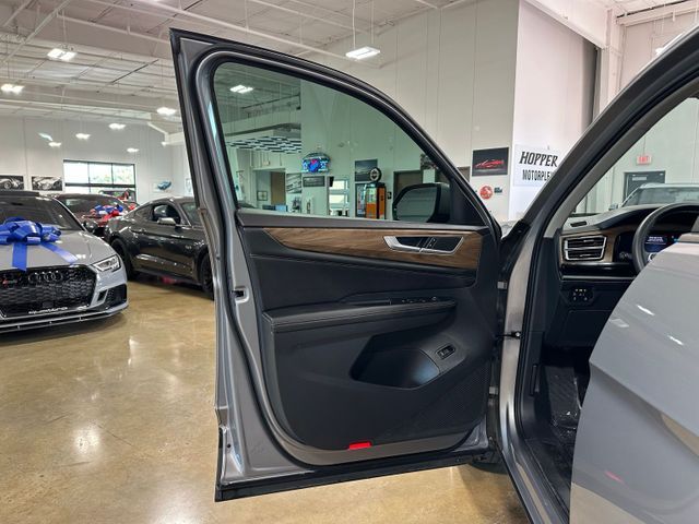 2024 Volkswagen Atlas SE