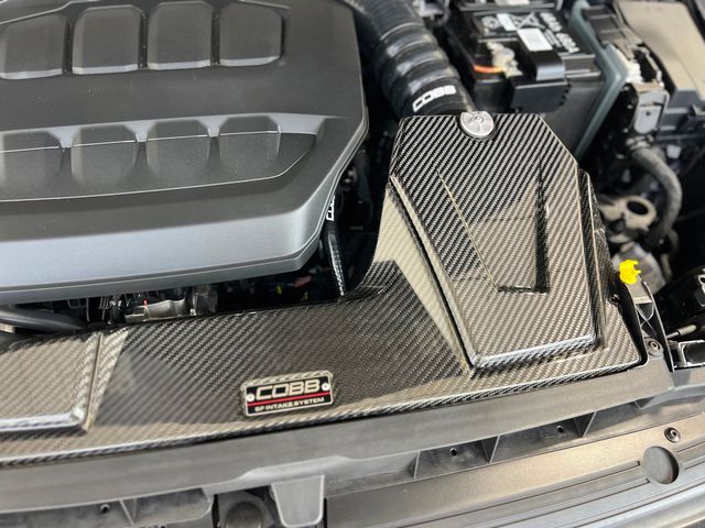 2024 Volkswagen Golf R 4Motion | Longwood, FL | Millenia Motors