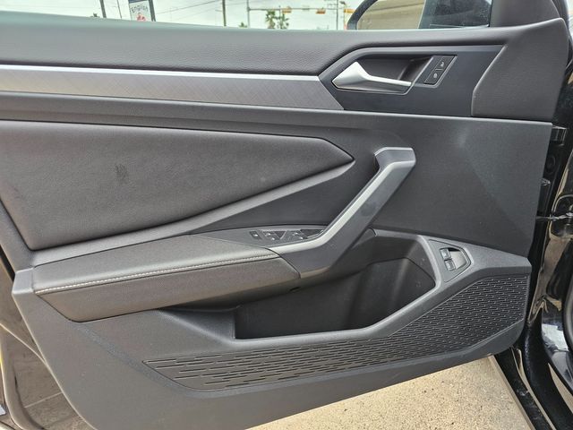 2024 Volkswagen Jetta SE | Brownsville TX | English Motors 2024 Volkswagen Jetta SE | Brownsville TX | English Motors