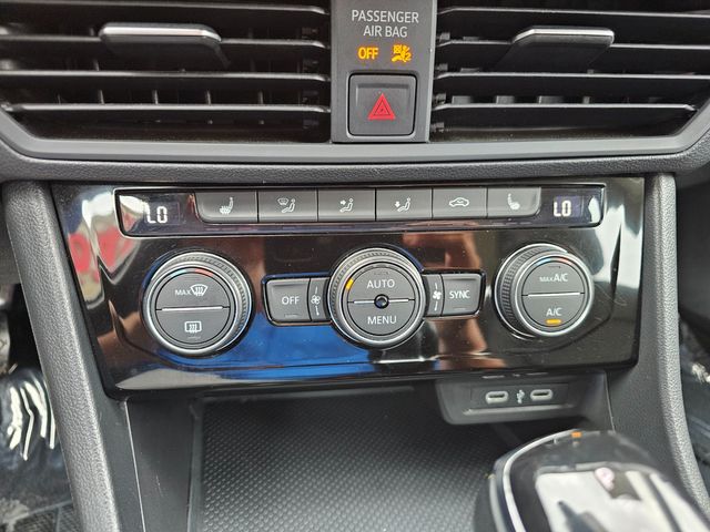 2024 Volkswagen Jetta SE | Brownsville TX | English Motors 2024 Volkswagen Jetta SE | Brownsville TX | English Motors