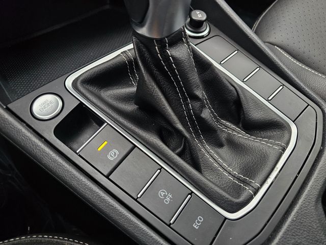 2024 Volkswagen Jetta SE | Brownsville TX | English Motors 2024 Volkswagen Jetta SE | Brownsville TX | English Motors