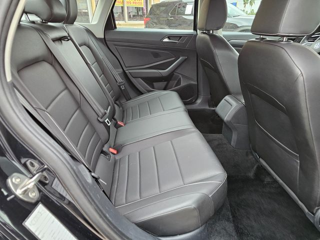 2024 Volkswagen Jetta SE | Brownsville TX | English Motors 2024 Volkswagen Jetta SE | Brownsville TX | English Motors