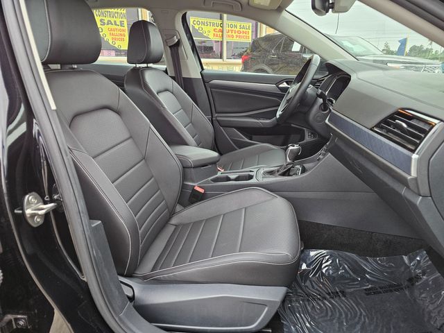 2024 Volkswagen Jetta SE | Brownsville TX | English Motors 2024 Volkswagen Jetta SE | Brownsville TX | English Motors