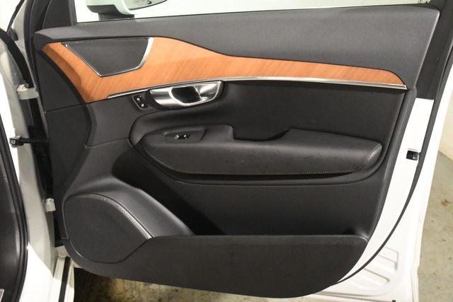 2024 Volvo XC90 B5 Plus Bright Theme | Branford, CT | Sound Auto Wholesalers 2024 Volvo XC90 B5 Plus Bright Theme | Branford, CT | Sound Auto Wholesalers