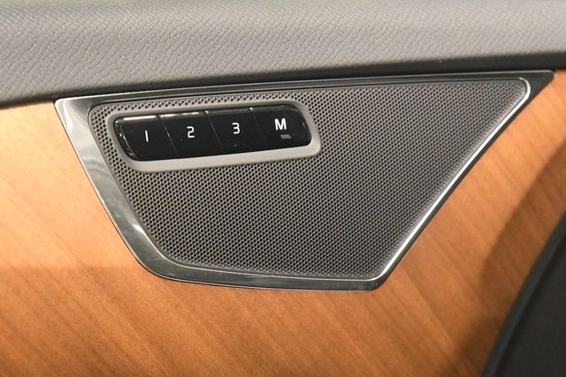 2024 Volvo XC90 B5 Plus Bright Theme | Branford, CT | Sound Auto Wholesalers 2024 Volvo XC90 B5 Plus Bright Theme | Branford, CT | Sound Auto Wholesalers