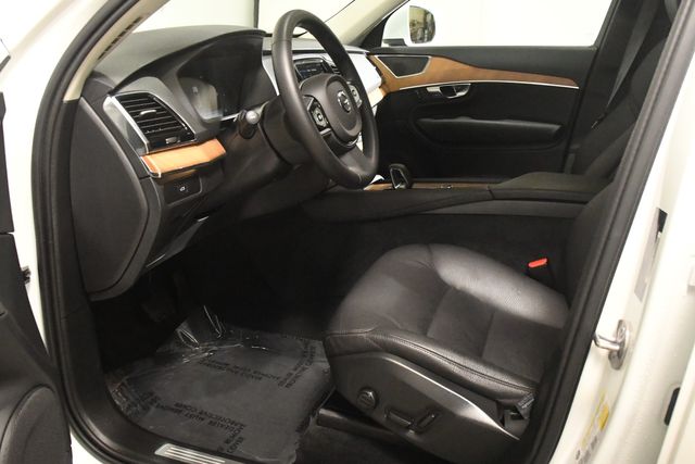 2024 Volvo XC90 B5 Plus Bright Theme | Branford, CT | Sound Auto Wholesalers