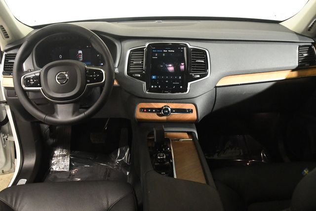 2024 Volvo XC90 B5 Plus Bright Theme | Branford, CT | Sound Auto Wholesalers