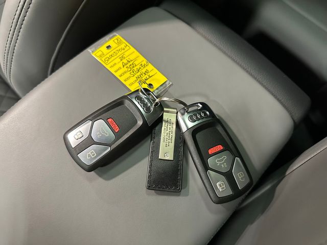 2025 Audi SQ5 Sportback Premium Plus Quattro Magnesium Package 21" Wheels | Irving, Texas | Hopper Motorplex