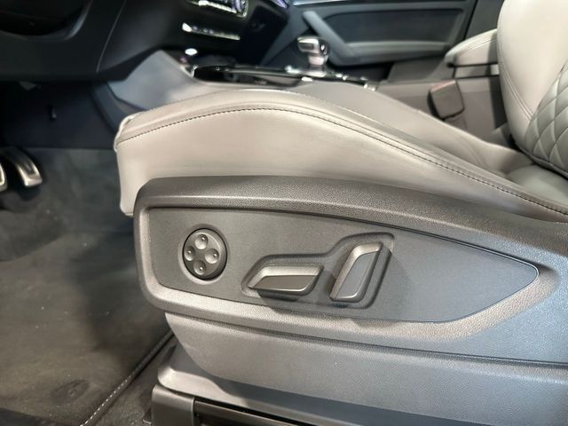 2025 Audi SQ5 Sportback 3.0T quattro Premium Plus