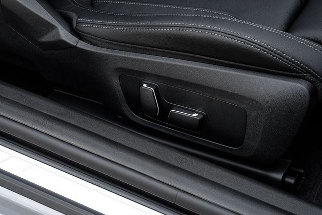 2025 BMW 2 Series M240i
