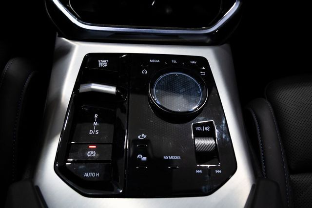 2025 BMW X3 30 xDrive M Sport Package Convenience Package