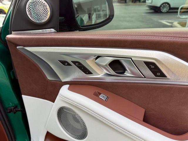 2025 BMW XM ISLE OF MAN WHITE LEATHER XM 1 OWNER $170K MSRP | Plant City, FL | psv5 DEMO - Bayshore Automotive 2025 BMW XM ISLE OF MAN WHITE LEATHER XM 1 OWNER $170K MSRP | Plant City, FL | psv5 DEMO - Bayshore Automotive