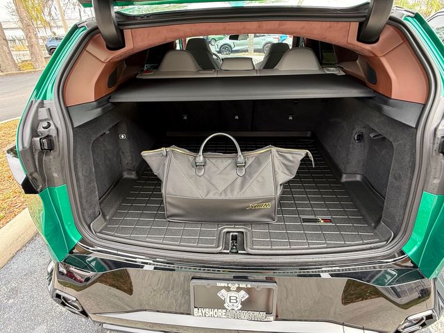 2025 BMW XM ISLE OF MAN WHITE LEATHER XM 1 OWNER $170K MSRP | Plant City, FL | psv5 DEMO - Bayshore Automotive 2025 BMW XM ISLE OF MAN WHITE LEATHER XM 1 OWNER $170K MSRP | Plant City, FL | psv5 DEMO - Bayshore Automotive