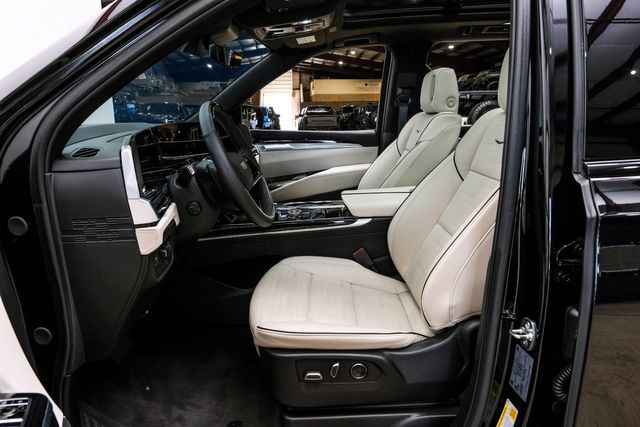 2025 Cadillac Escalade Sport 4WD,TOURING PACK, ROOF, 360 CAM, VOSSEN 24'S | Carrollton, TX | Texas Vehicle Exchange