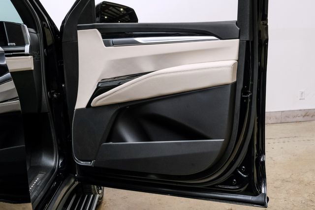 2025 Cadillac Escalade Sport 4WD,TOURING PACK, ROOF, 360 CAM, VOSSEN 24'S | Carrollton, TX | Texas Vehicle Exchange